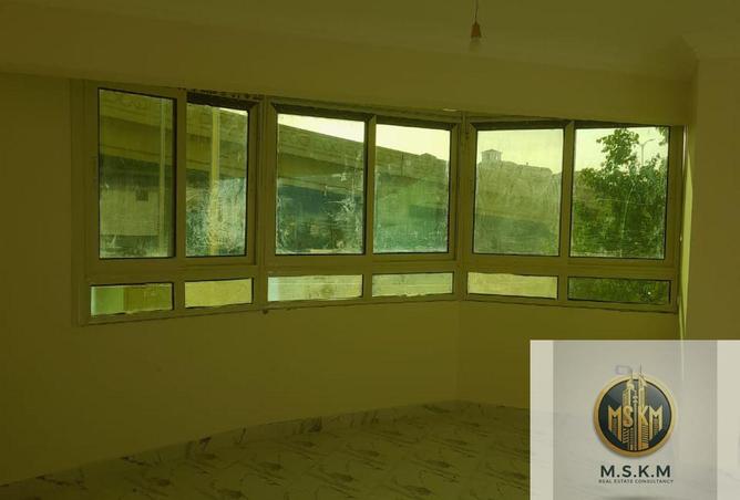 8371010 - Property Image 3