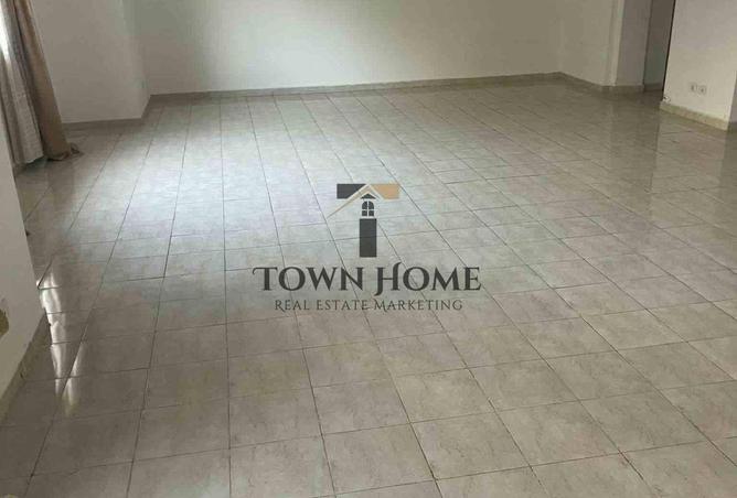 8220188 - Property Image 2