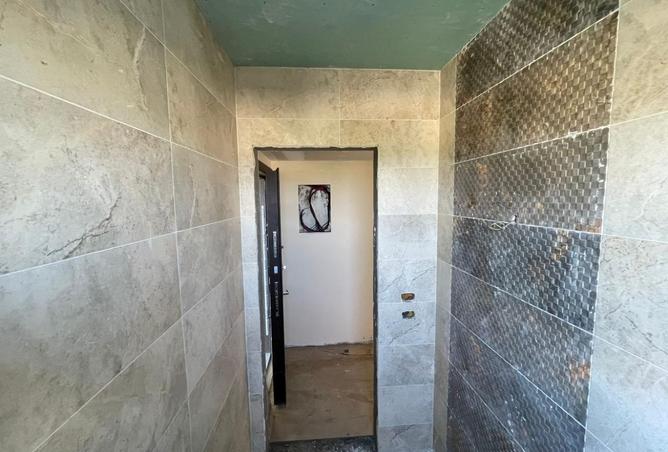 8432907 - Property Image 3