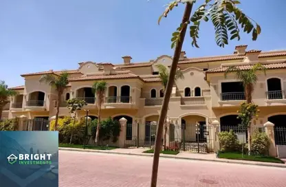 Townhouse - 3 Bedrooms - 3 Bathrooms for sale in Al Patio 5 East - El Patio - El Shorouk Compounds - Shorouk City - Cairo