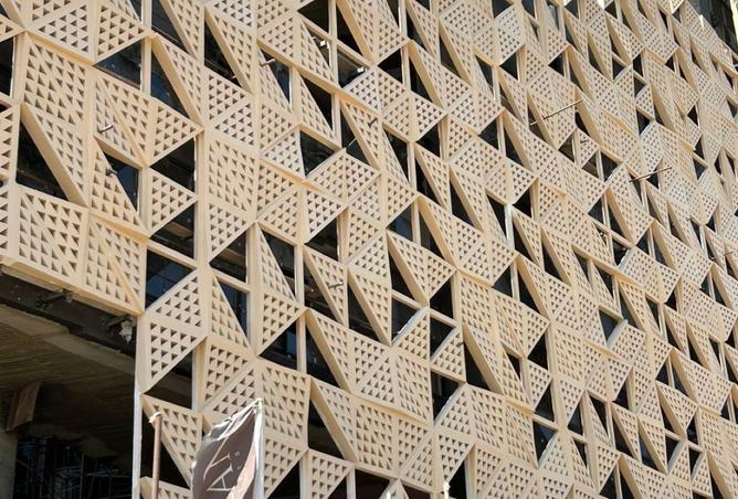 8452701 - Property Image 2