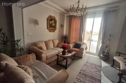 شقة - 4 غرف نوم - 2 حمامات للبيع في المنطقة السياحية السادسة - المنطقة السياحية - الحي المتميز - مدينة 6 أكتوبر - الجيزة