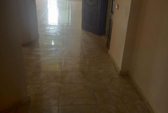 8321404 - Property Image 3