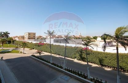 شقة - 4 غرف نوم - 3 حمامات للبيع في كينج مريوط - حي العامرية - الاسكندرية
