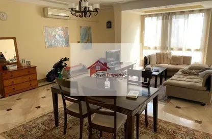 شقة - 3 غرف نوم - 3 حمامات للايجار في شارع الجزيرة الوسطى (شارع يوسف كامل) - الزمالك - القاهرة