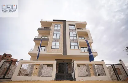 Apartment - 3 Bedrooms - 3 Bathrooms for sale in Bait Alwatan - The 5th Settlement - New Cairo City - Cairo