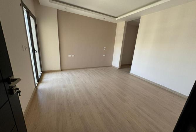 8504708 - Property Image 2