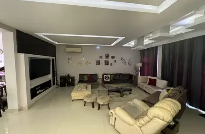 منزل مزدوج - 4 غرف نوم - 4 حمامات للبيع في ويست جايت - كمبوندات 6 أكتوبر - مدينة 6 أكتوبر - الجيزة