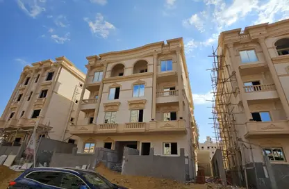Apartment - 3 Bedrooms - 2 Bathrooms for sale in New Narges - New Cairo City - Cairo