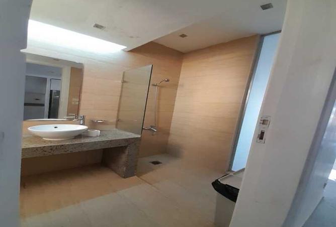 8235902 - Property Image 3