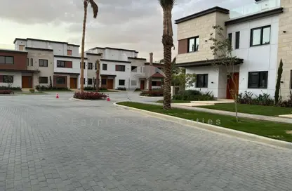 Townhouse - 4 Bedrooms - 4 Bathrooms for sale in Azzar 2 - 5th Settlement Compounds - The 5th Settlement - New Cairo City - Cairo