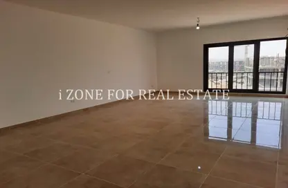 شقة - 4 غرف نوم - 4 حمامات للايجار في مون ريزيدنس - فيفث سكوير - التجمع الخامس - مدينة القاهرة الجديدة - القاهرة