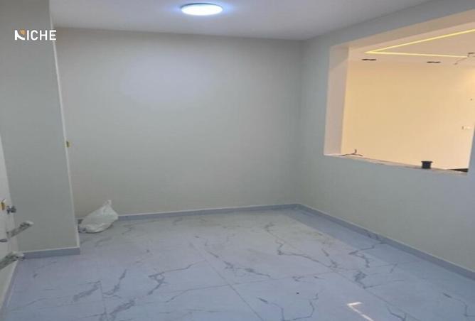 8073607 - Property Image 3