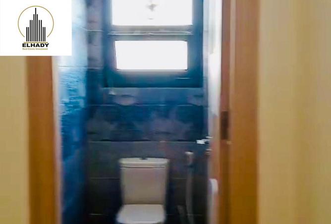 8043974 - Property Image 2