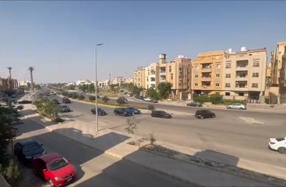 شقة - 2 غرف نوم - 2 حمامات للبيع في شارع الجزيرة - المستثمرين الجنوبية - مدينة القاهرة الجديدة - القاهرة