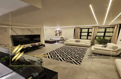 Penthouse - 3 Bedrooms - 3 Bathrooms for sale in Village Gardens Katameya - 5th Settlement Compounds - The 5th Settlement - New Cairo City - Cairo