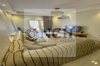 Apartment - 3 Bedrooms - 1 Bathroom for sale in North Lotus - El Lotus - New Cairo City - Cairo