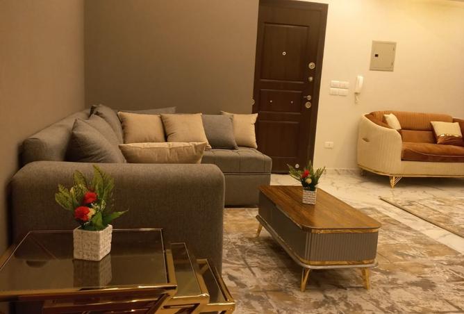 8219996 - Property Image 2