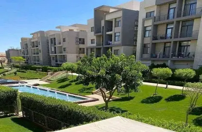 Apartment - 2 Bedrooms - 2 Bathrooms for sale in Moon Residences - Fifth Square - The 5th Settlement - New Cairo City - Cairo