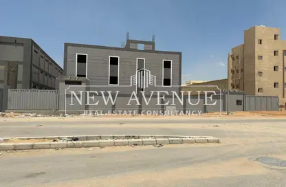 Warehouse - Studio - 4 Bathrooms for rent in Badr Industrial Zone - Badr City - Cairo
