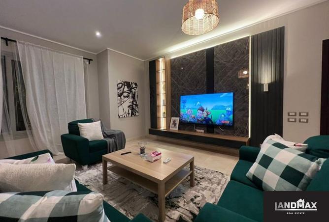 8064887 - Property Image 3