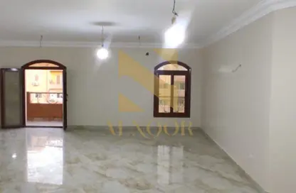 شقة - 3 غرف نوم - 2 حمامات للايجار في ذا جيت بلازا مول - الحي العاشر - الشيخ زايد - الجيزة