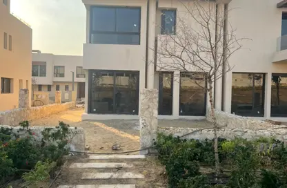 فيلا - 3 غرف نوم - 4 حمامات للبيع في أو ويست - كمبوندات 6 أكتوبر - مدينة 6 أكتوبر - الجيزة