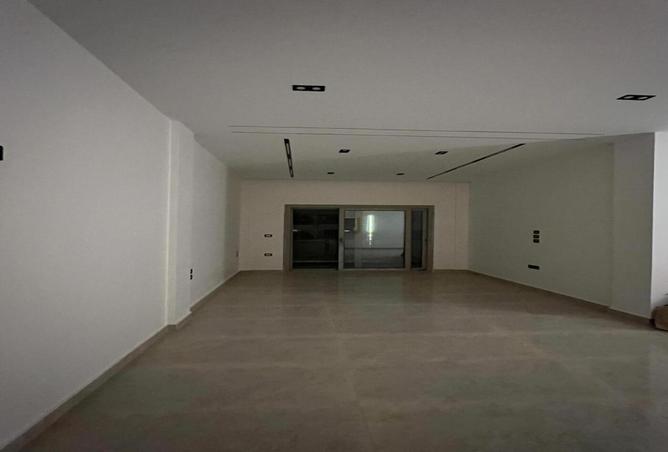 7983013 - Property Image 3