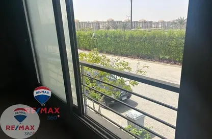 Apartment - 3 Bedrooms - 2 Bathrooms for sale in Taj City - 5th Settlement Compounds - The 5th Settlement - New Cairo City - Cairo