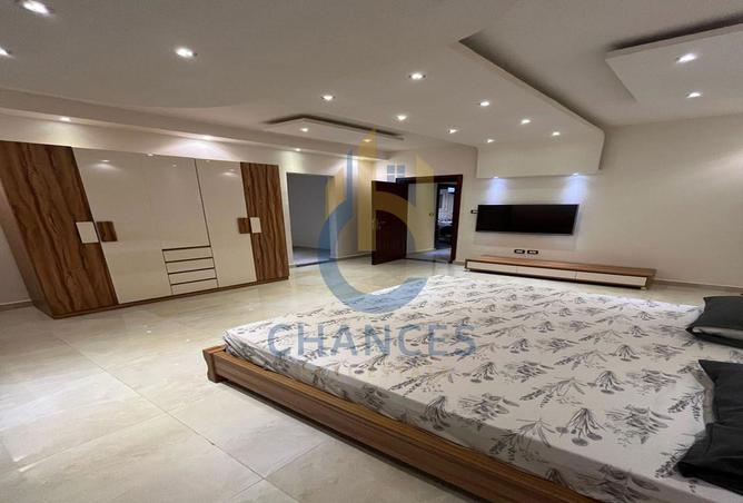 7988848 - Property Image 2