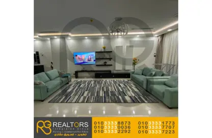 تاون هاوس - 4 غرف نوم - 3 حمامات للبيع في نيو جيزة - طريق مصر اسكندرية الصحراوي - مدينة 6 أكتوبر - الجيزة
