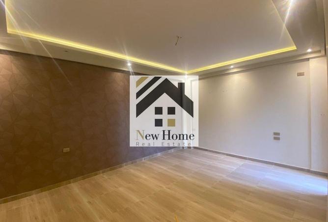 8120535 - Property Image 2
