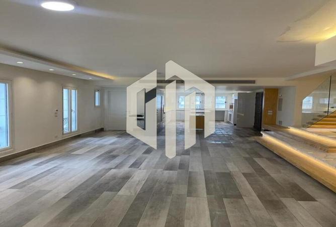 8083647 - Property Image 2