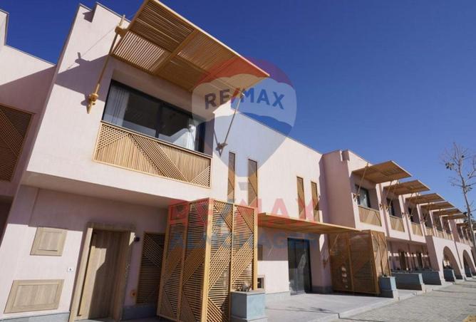 8033748 - Property Image 3