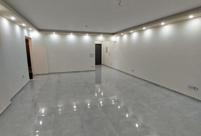 8407835 - صورة العقار 2