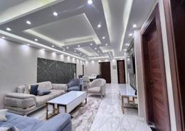 Apartment - 2 bedrooms - 2 bathrooms for للايجار in Al Batal Ahmed Abd El Aziz St. - Mohandessin - Giza