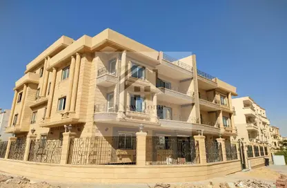 Apartment - 2 Bedrooms - 2 Bathrooms for sale in El Koronfel - The 5th Settlement - New Cairo City - Cairo