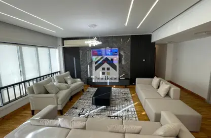 Apartment - 3 Bedrooms - 2 Bathrooms for sale in Sarayat Al Maadi - Hay El Maadi - Cairo
