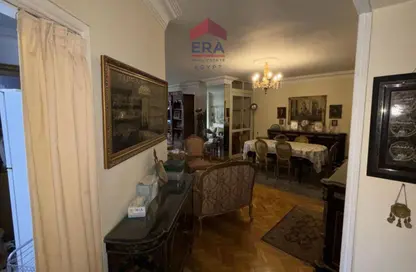 Apartment - 3 Bedrooms - 2 Bathrooms for sale in Al Nile  St. - Giza District - Ganoub El Giza - Giza