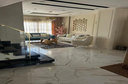 Villa - 5 Bedrooms - 4 Bathrooms for sale in Alma - 2nd District - Sheikh Zayed City - Giza