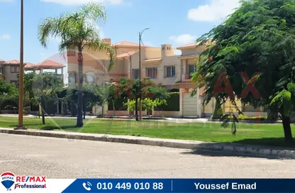 Villa - 5 Bedrooms - 4 Bathrooms for sale in Alex West - Alexandria Compounds - Alexandria