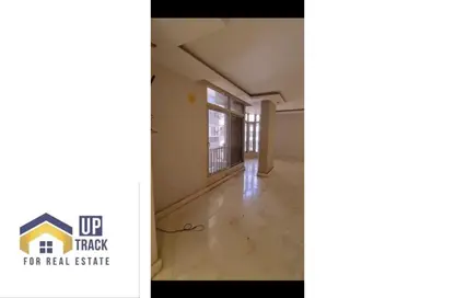 Apartment - 2 Bedrooms - 2 Bathrooms for sale in Bahgat Ali St. (Ebn Al Nabeh) - Zamalek - Cairo