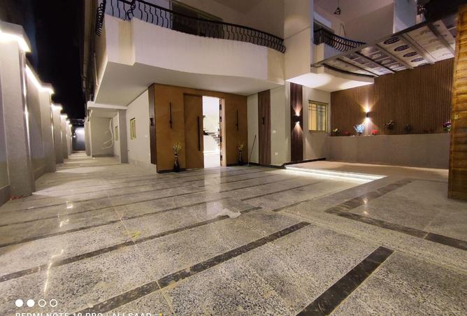 8010822 - Property Image 3