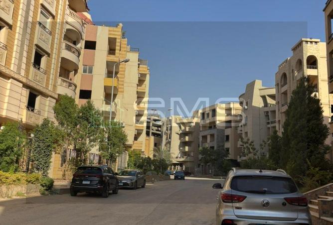 8062304 - Property Image 2