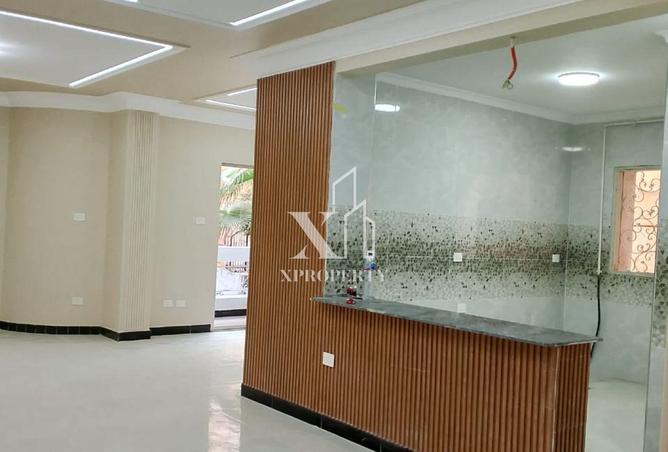 8273464 - Property Main Image