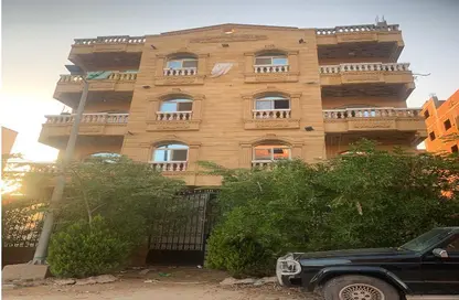 طابق كامل - 5 غرف نوم - 3 حمامات للبيع في الحي المتميز - مدينة بدر - القاهرة