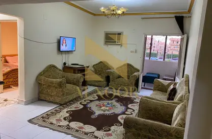 شقة - 2 غرف نوم - 1 حمام للايجار في المحور المركزي - الحي السابع - مدينة 6 أكتوبر - الجيزة