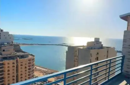 شقة - 3 غرف نوم - 2 حمامات للبيع في ميامي - حي اول المنتزة - الاسكندرية