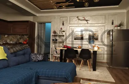 Apartment - 3 Bedrooms - 2 Bathrooms for sale in The Residences - Hyde Park - New Cairo City - Cairo