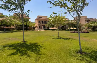 Villa - 4 Bedrooms - 4 Bathrooms for sale in Privado - Madinaty - Cairo
